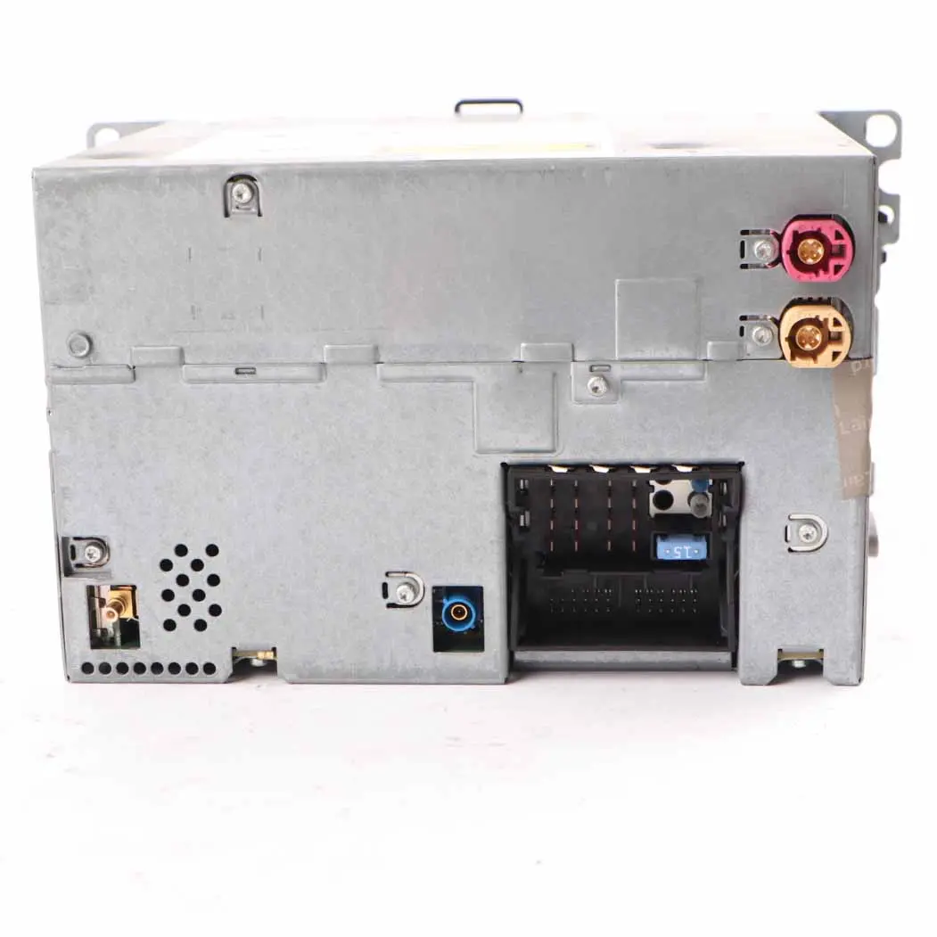 Unidad principal de navegación BMW E81 E87 E90 LCI CIC para con número de pieza 9273188 Unidad principal de navegación BMW E81 E87 E90 LCI CIC - SKU 9273188-1 - Número de pieza 9273188