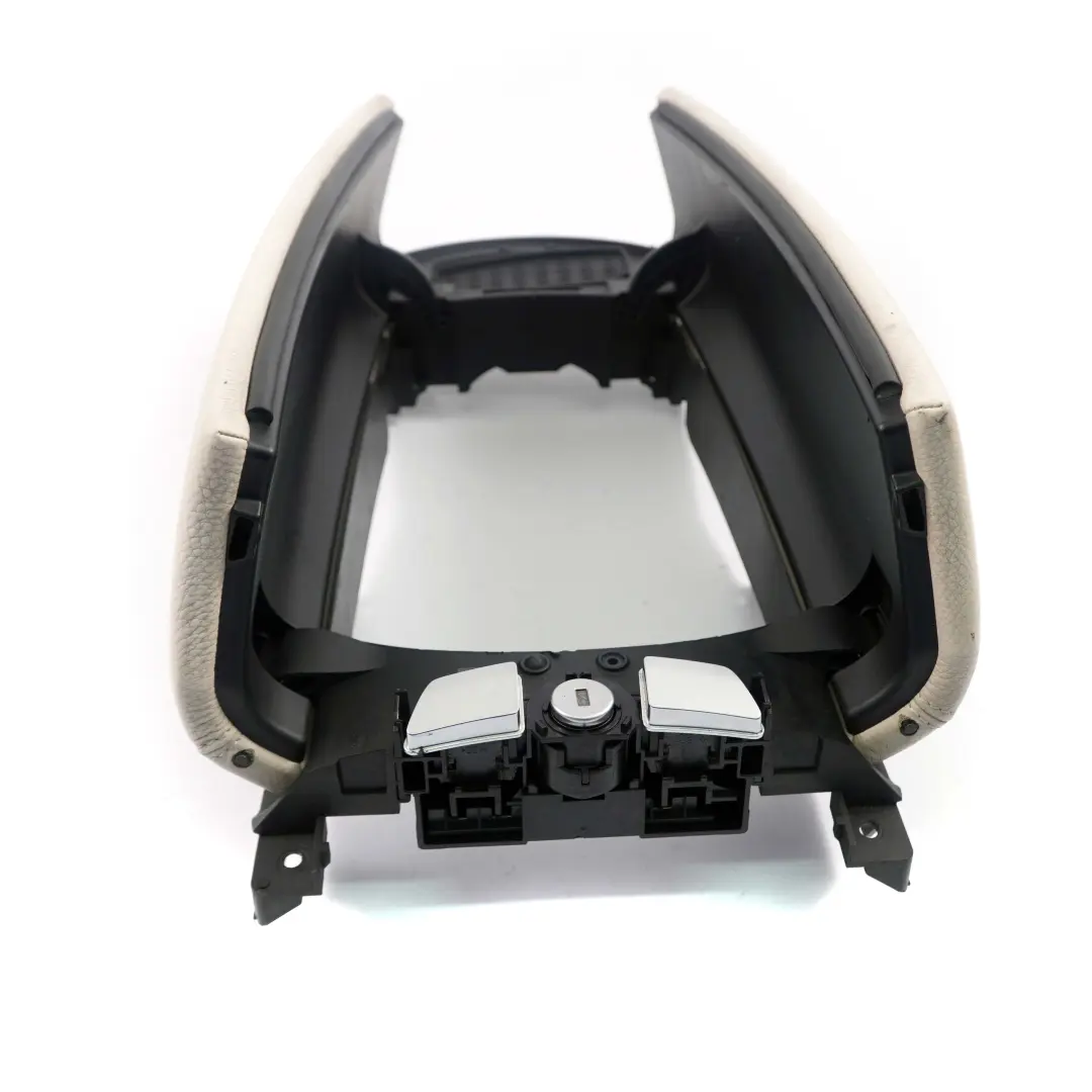 Front Middle White Leather pour BMW F01 F02 F03 LCI à propos du numéro de pièce 9273480 BMW F01 F02 F03 LCI Front Middle White Leather - SKU 9273480-1 - Numéro de pièce 9273480