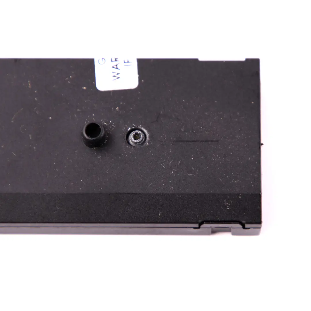 Antenne Arrière AM/FM pour BMW F33 F83 M4 Cabriolet à propos du numéro de pièce 9273666 BMW F33 F83 M4 Cabriolet Antenne Arrière AM/FM - SKU 9273666 - Numéro de pièce 9273666