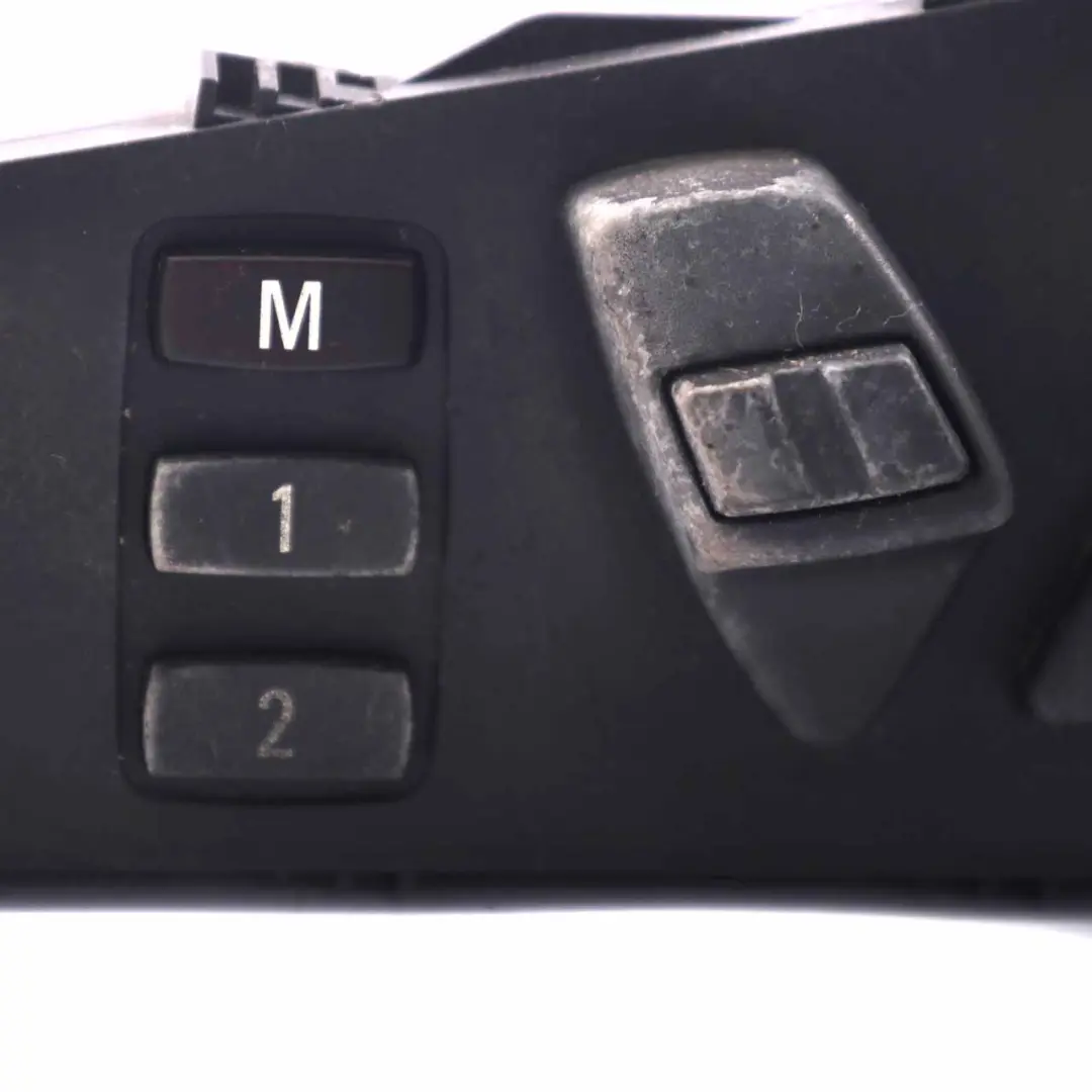 Przełączniki Fotela Prawy Przód do BMW E60 E70 E71 o numerze 9275068 BMW E60 E70 E71 Przełączniki Fotela Prawy Przód - SKU 9275068-1 - Numer Części 9275068