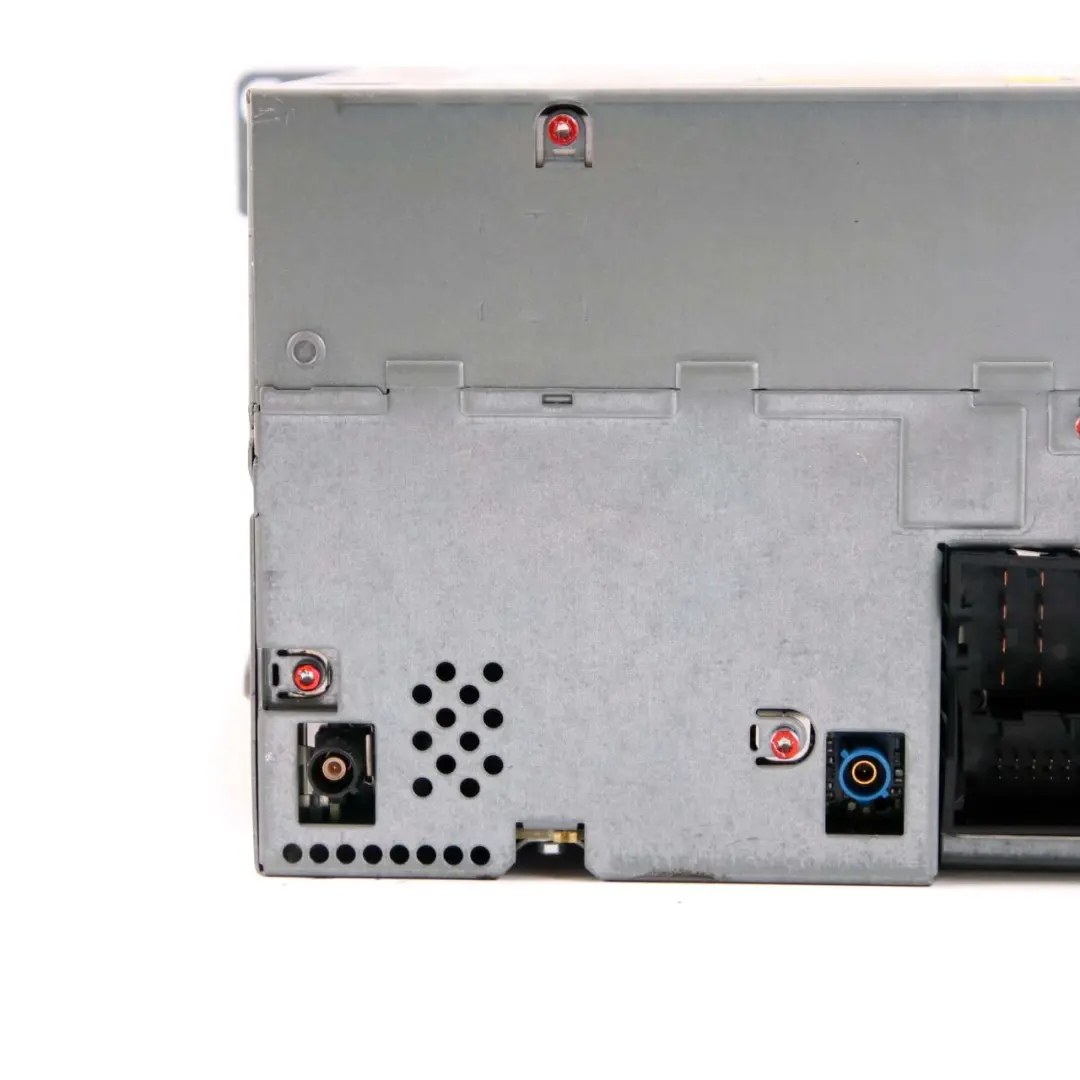 CIC Sat Nav Professional Infotainment Radio Player Head Unit to BMW F07 F25 with Part number 9275509 BMW F07 F25 CIC Sat Nav Professional Infotainment Radio Player Head Unit - SKU 9275509 - Part number 9275509