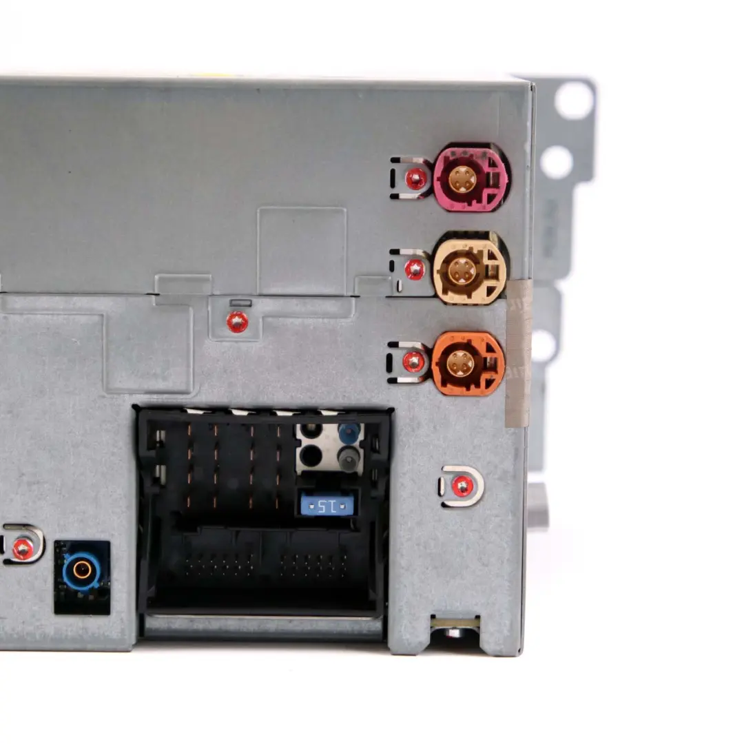 CIC Sat Nav Professional Infotainment Radio Player Head Unit to BMW F07 F25 with Part number 9275509 BMW F07 F25 CIC Sat Nav Professional Infotainment Radio Player Head Unit - SKU 9275509 - Part number 9275509