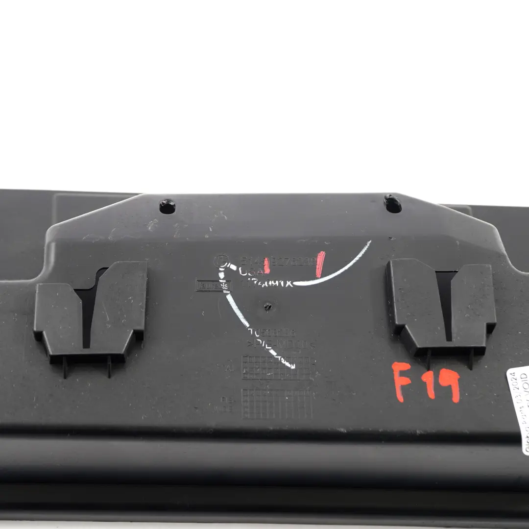 Wkładka Zabezpieczenie Schowka do BMW F15 F16 o numerze 9276238 BMW F15 F16 Wkładka Zabezpieczenie Schowka - SKU 9276238 - Numer Części 9276238