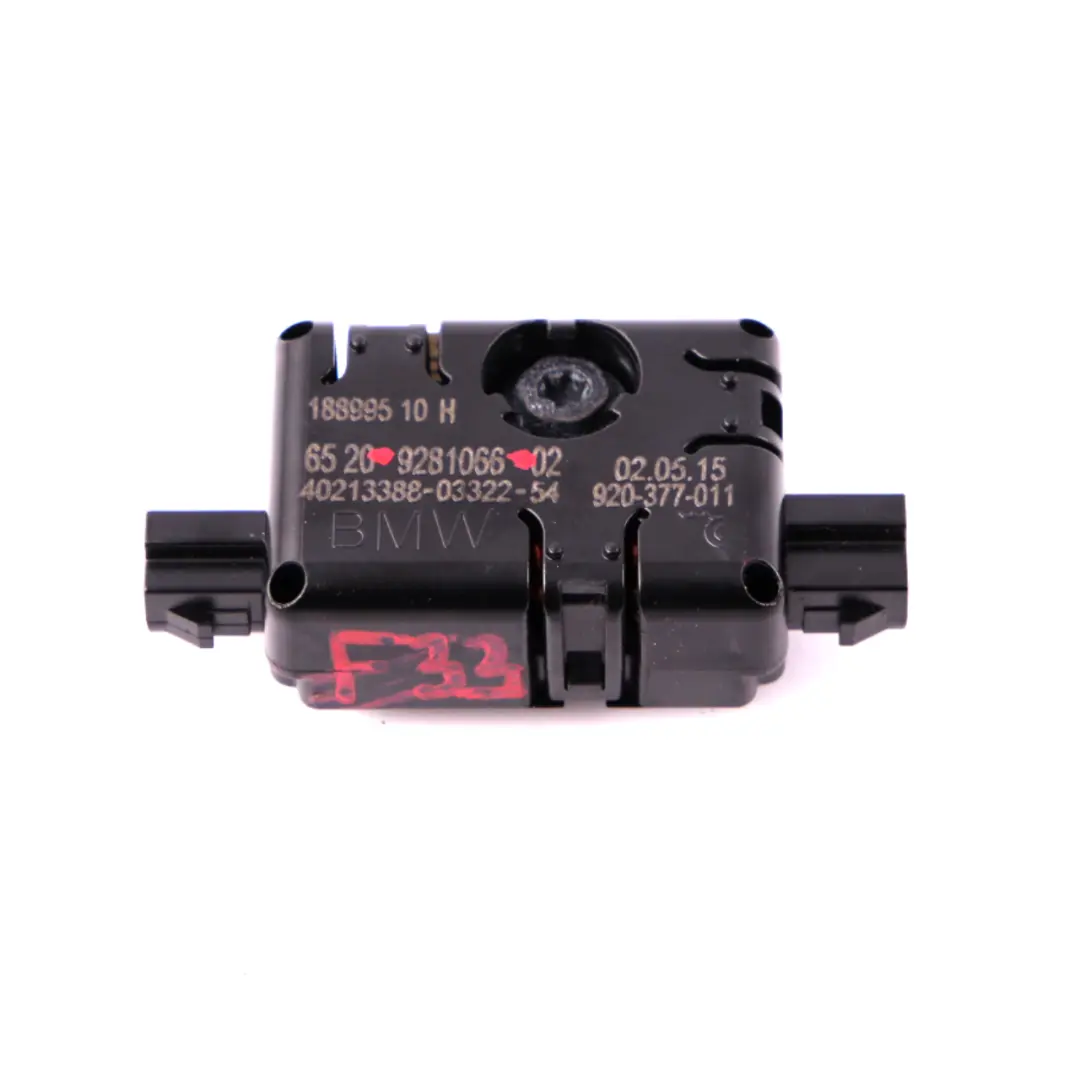 Série 4 F33 F83 M4 Cabrio Trap Circuit Antenna Aerial Amplifier pour BMW à propos du numéro de pièce 9281066 BMW Série 4 F33 F83 M4 Cabrio Trap Circuit Antenna Aerial Amplifier - SKU 9281066 - Numéro de pièce 9281066