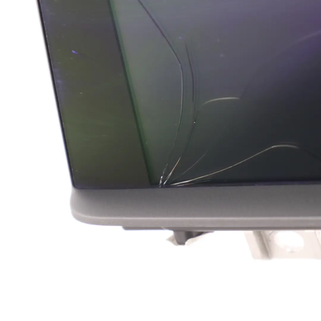 On-Board Screen BMW F30 F31 Central Information Display Monitor 8,8" to with Part number 9281688 On-Board Screen BMW F30 F31 Central Information Display Monitor 8,8" - SKU 9281688-2 - Part number 9281688