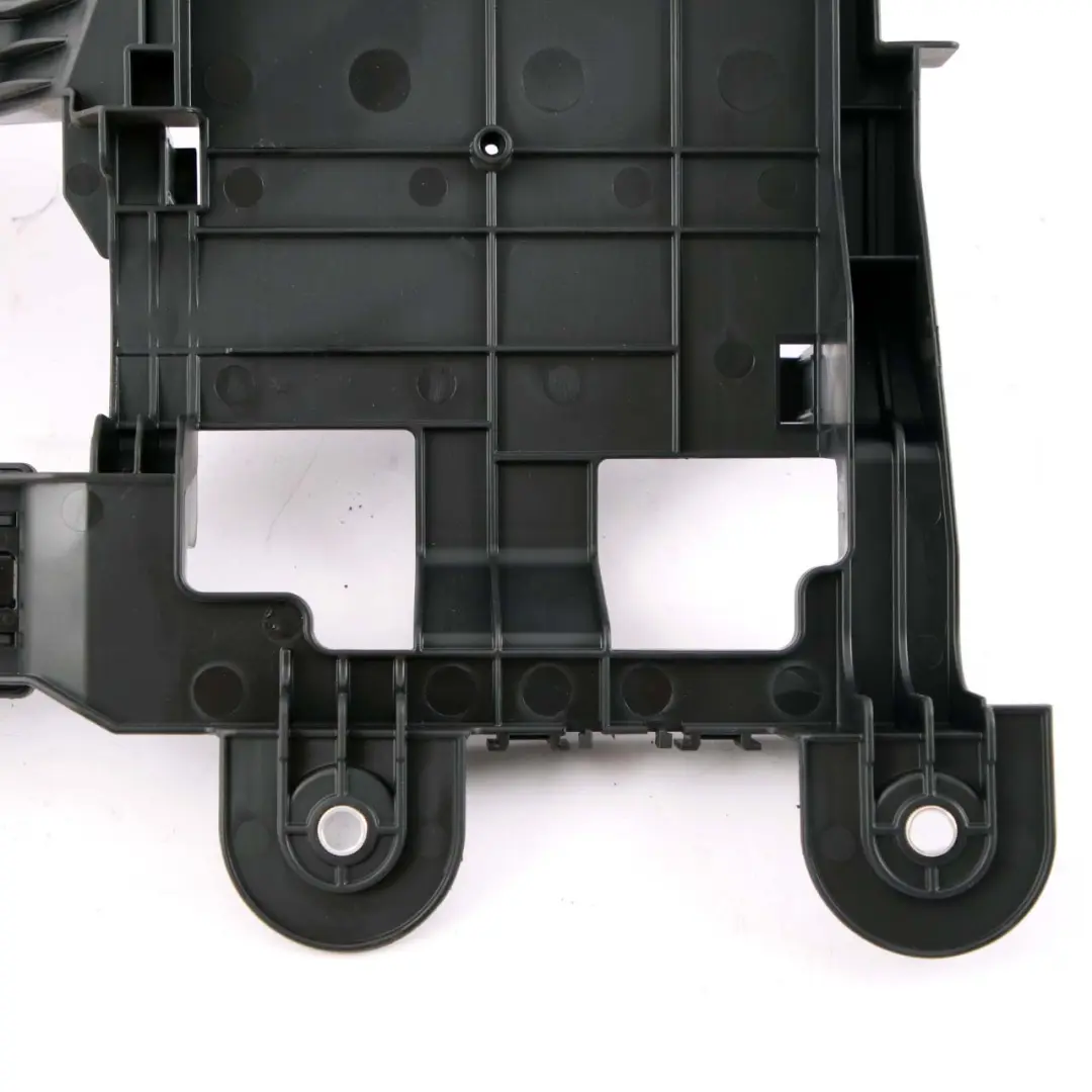 Integrated Supply Module Clip Bracket Holder to BMW i3 I01 Hybrid Electric with Part number 9281981 BMW i3 I01 Hybrid Electric Integrated Supply Module Clip Bracket Holder - SKU 9281981 - Part number 9281981