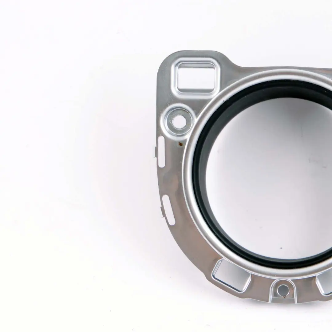 Rivestimento console centrale BMW i3 I01 Anello portabicchieri cromato per con numero di parte 9283138 Rivestimento console centrale BMW i3 I01 Anello portabicchieri cromato - SKU 9283138 - Numero di parte 9283138