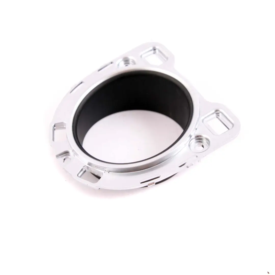 Rivestimento console centrale BMW i3 I01 Anello portabicchieri cromato per con numero di parte 9283138 Rivestimento console centrale BMW i3 I01 Anello portabicchieri cromato - SKU 9283138 - Numero di parte 9283138