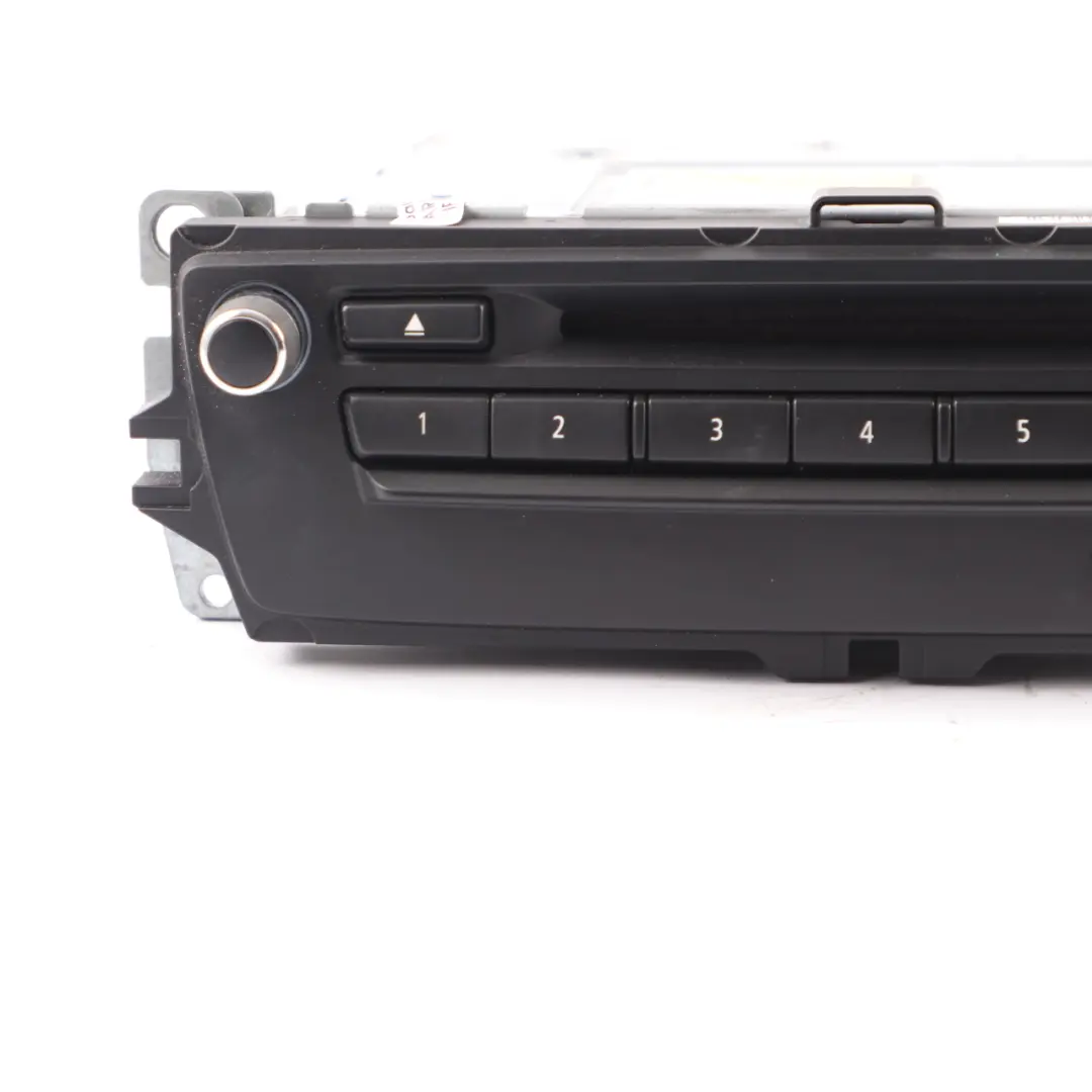 Radio Stereo Lettore CD Navigatore Unità Principale per BMW X1 E84 con numero di parte 9283247 BMW X1 E84 Radio Stereo Lettore CD Navigatore Unità Principale - SKU 9283247 - Numero di parte 9283247