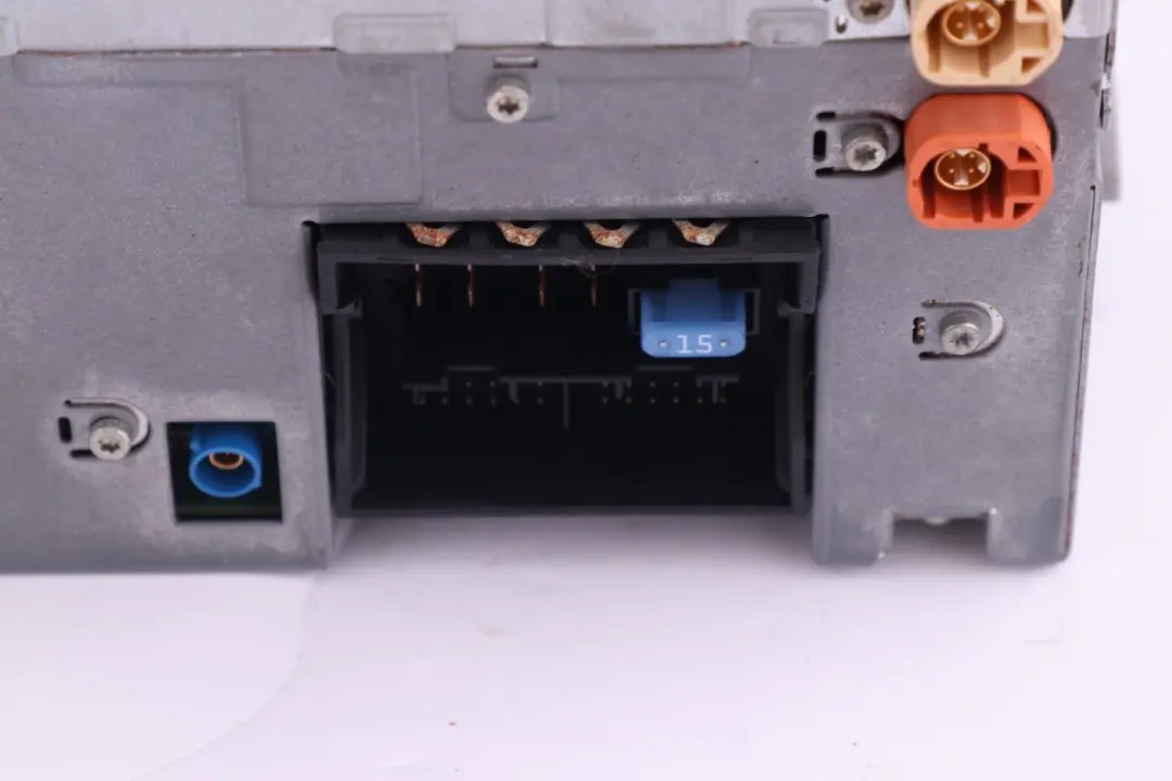 Professional Navigation System Computer CIC to BMW Z4 Series E89 with Part number 9214939 BMW Z4 Series E89 Professional Navigation System Computer CIC - SKU 9283433 - Part number 9214939