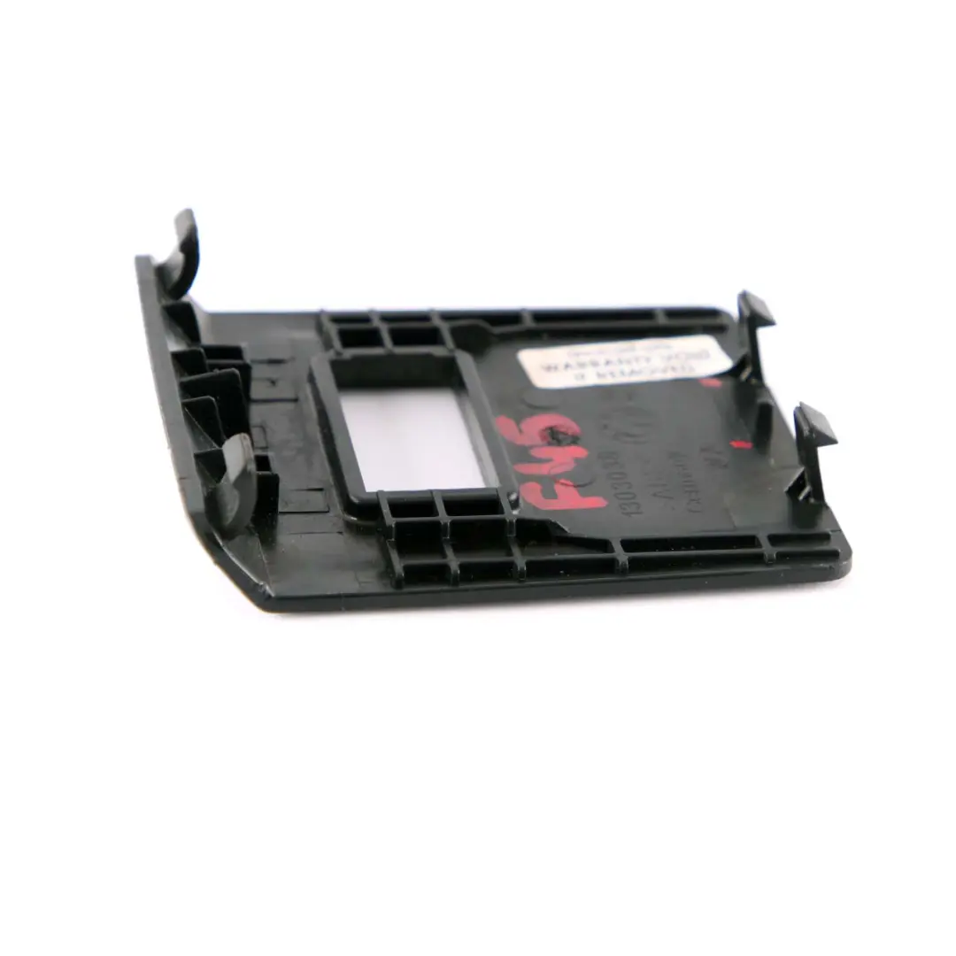 USB Couvercle connecteur femelle Couvercle connecteur mâle pour BMW F45 F46 à propos du numéro de pièce 9284253 BMW F45 F46 USB Couvercle connecteur femelle Couvercle connecteur mâle - SKU 9284253 - Numéro de pièce 9284253