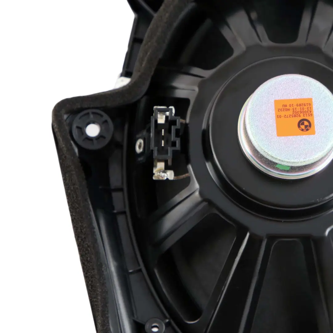 Subwoofer Central Bass Speaker Right O/S Hi-Fi 9283788 to BMW i3 I01 with Part number 9285272 BMW i3 I01 Subwoofer Central Bass Speaker Right O/S Hi-Fi 9283788 - SKU rhd-9283788 - Part number 9285272