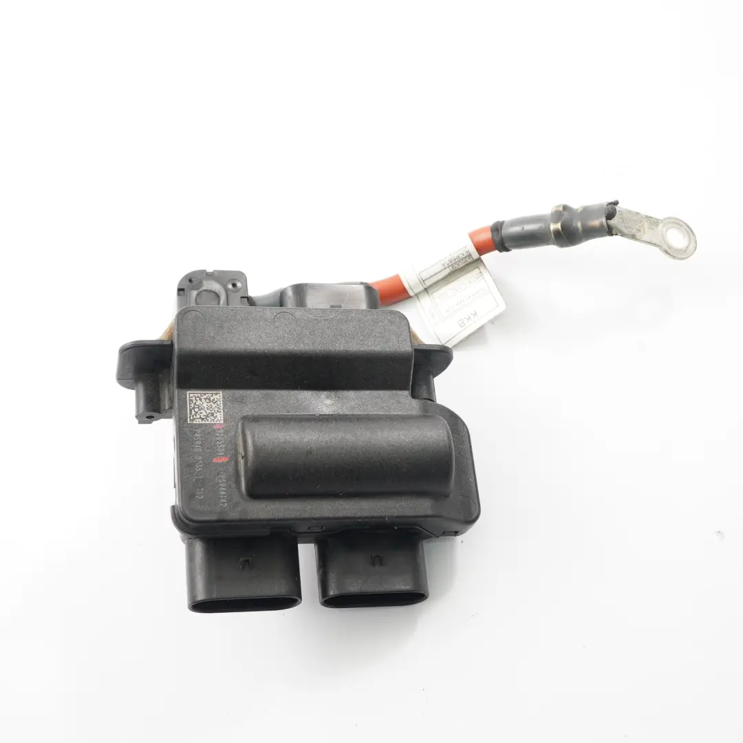 Distributor BMW X5 F15 X6 F16 B + Battery Power Distributor to with Part number 9285504 Distributor BMW X5 F15 X6 F16 B + Battery Power Distributor - SKU 9285504 - Part number 9285504