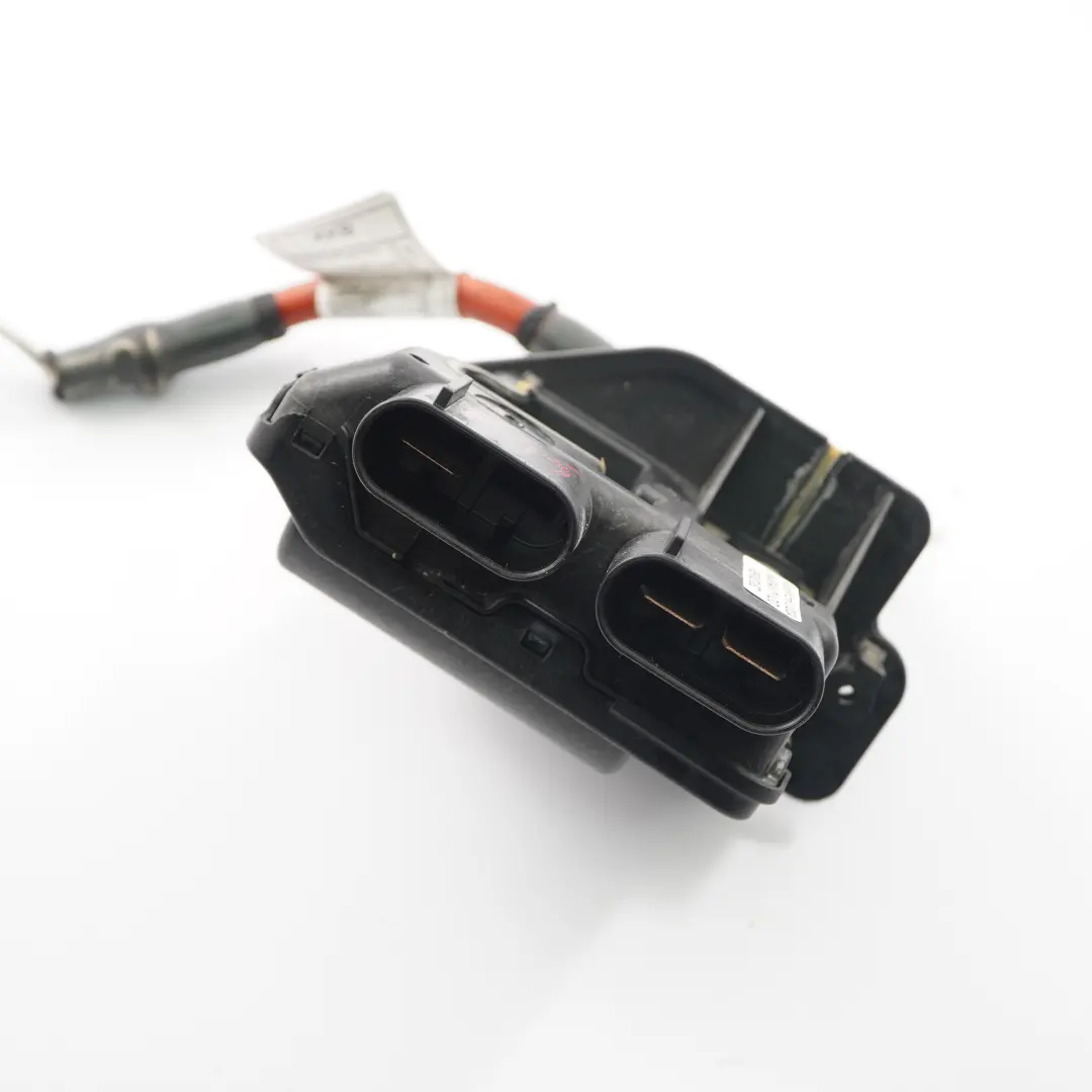 Rozdzielacz Prądu Zasilania B+ do BMW X5 F15 X6 F16 o numerze 9285504 BMW X5 F15 X6 F16 Rozdzielacz Prądu Zasilania B+ - SKU 9285504 - Numer Części 9285504