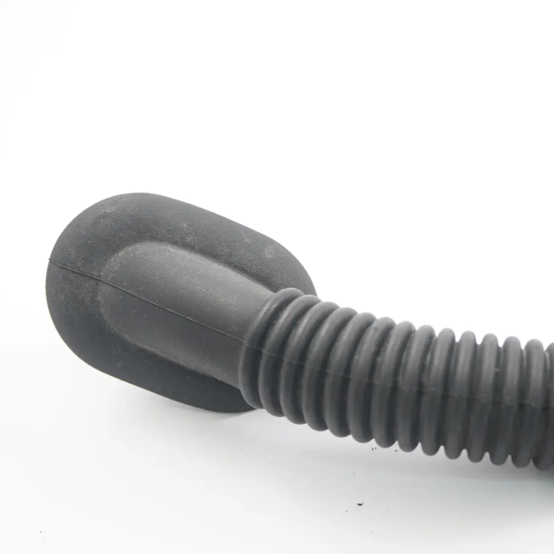 Portellone Coperchio Cablaggio Copertura gomma destra per BMW X3 F25 con numero di parte 9285768 BMW X3 F25 Portellone Coperchio Cablaggio Copertura gomma destra - SKU 9285768 - Numero di parte 9285768