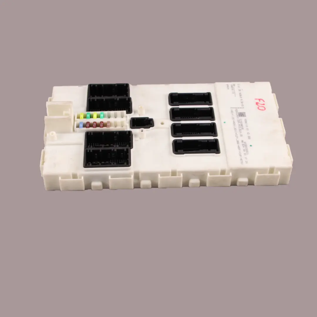 BMW F20 F21 F22 F30 F32 FEM Módulo ECU Unidad Control Caja Fusibles - SKU 9286113 - Número de pieza 9286113