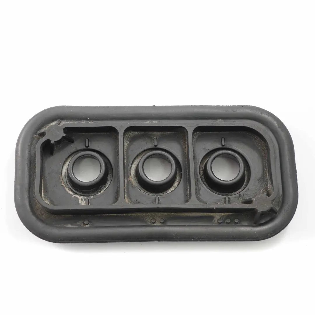 Junta de la Placa de Sellado del Tubo 6951716 para BMW X5 E70 F15 X6 E71 F16 con número de pieza 9287272 BMW X5 E70 F15 X6 E71 F16 Junta de la Placa de Sellado del Tubo 6951716 - SKU 9287272 - Número de pieza 9287272