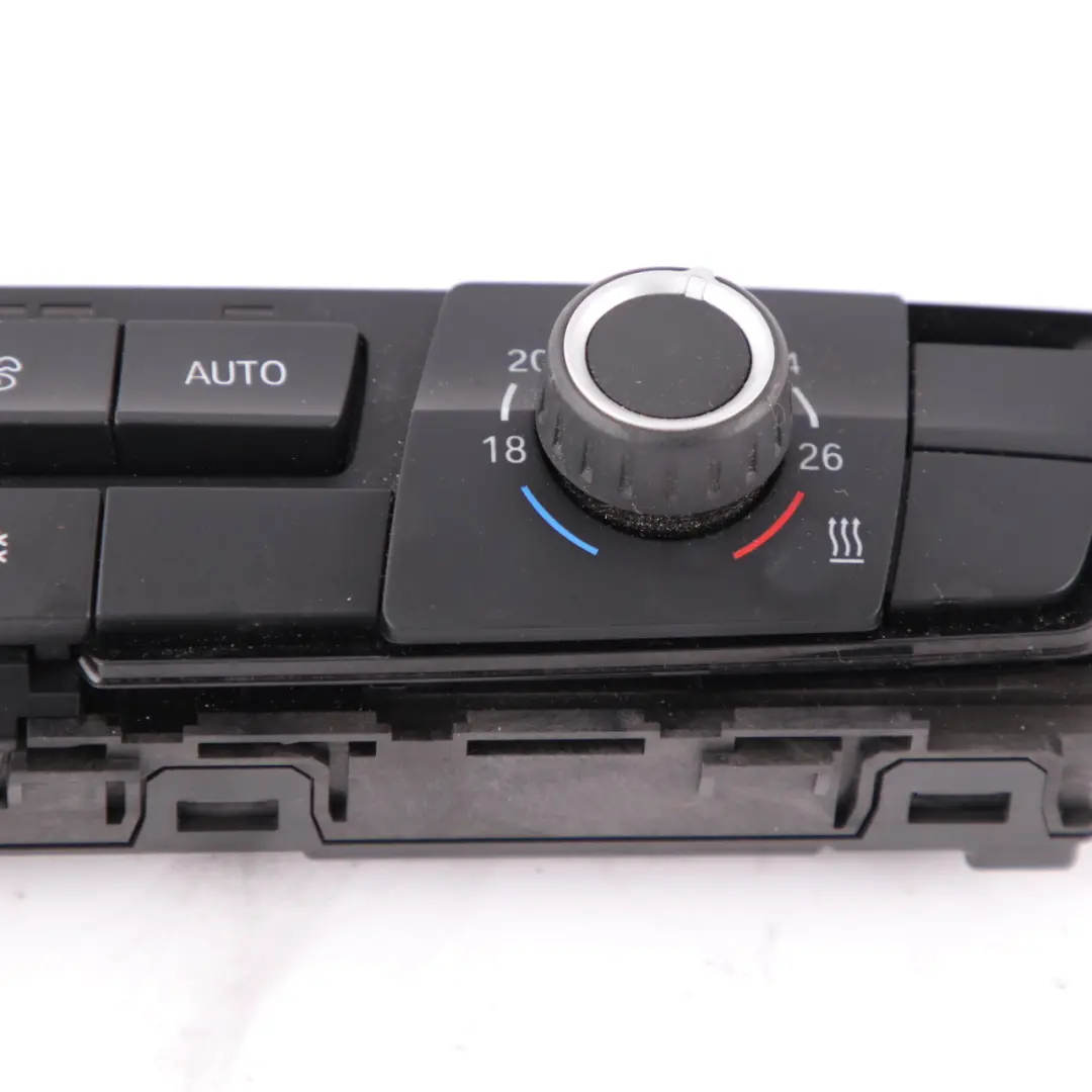 Bedienteil Klimaautomatik Steuergerät Panel 9354146 für BMW F20 F21 F30 F31 F33 mit Teilenummer 9287342 BMW F20 F21 F30 F31 F33 Bedienteil Klimaautomatik Steuergerät Panel 9354146 - SKU 9287342 - Teilenummer 9287342