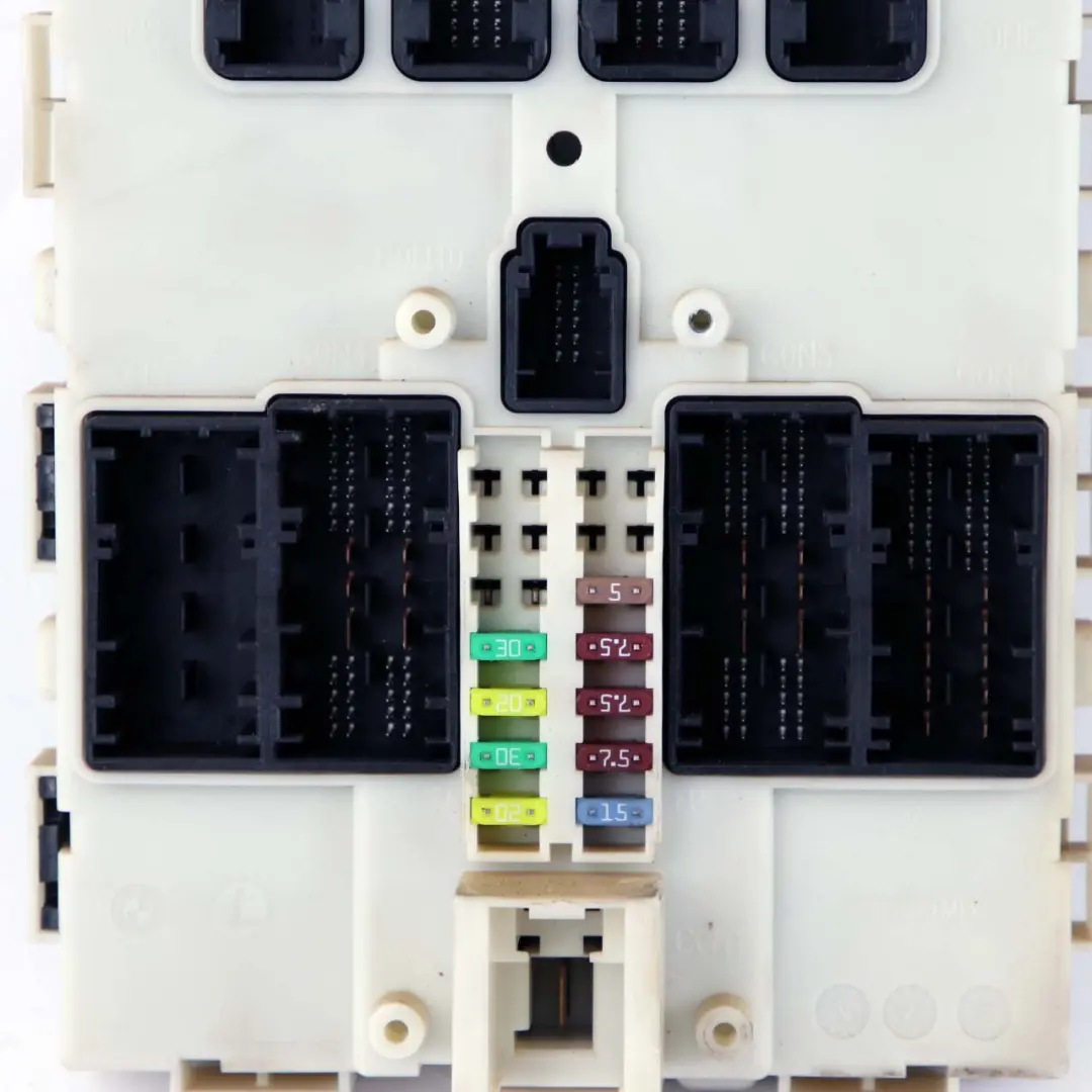 Module Control Unit FEM to BMW 1 2 3 4 Series F20 F21 F22 F30 F31 F32 F36 with Part number 9288301 BMW 1 2 3 4 Series F20 F21 F22 F30 F31 F32 F36 Module Control Unit FEM - SKU 9288301 - Part number 9288301