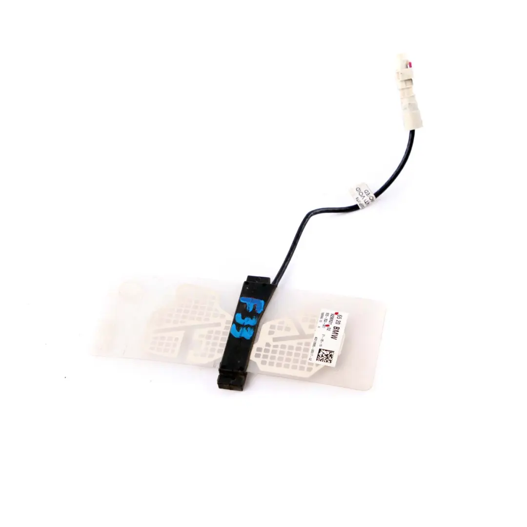 Antenne téléphonique Module d'antenne CTM Unité pour BMW F33 F83 M4 Cabriolet à propos du numéro de pièce 9290621 BMW F33 F83 M4 Cabriolet Antenne téléphonique Module d'antenne CTM Unité - SKU 9290621 - Numéro de pièce 9290621