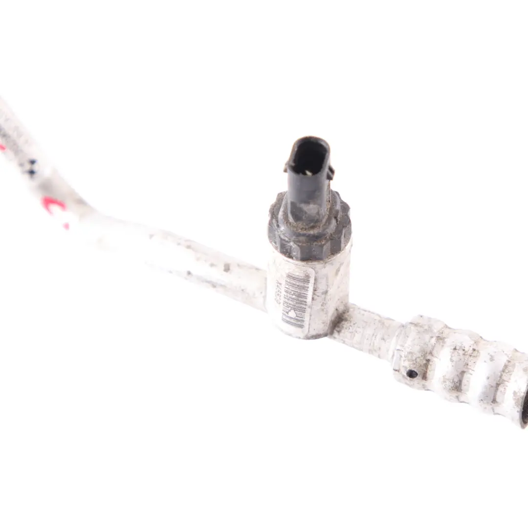 Pressure Pipe Air Conditioning A/C Refrigerant Hose Line to BMW i3 I01 with Part number 9291157 BMW i3 I01 Pressure Pipe Air Conditioning A/C Refrigerant Hose Line - SKU 9291157 - Part number 9291157