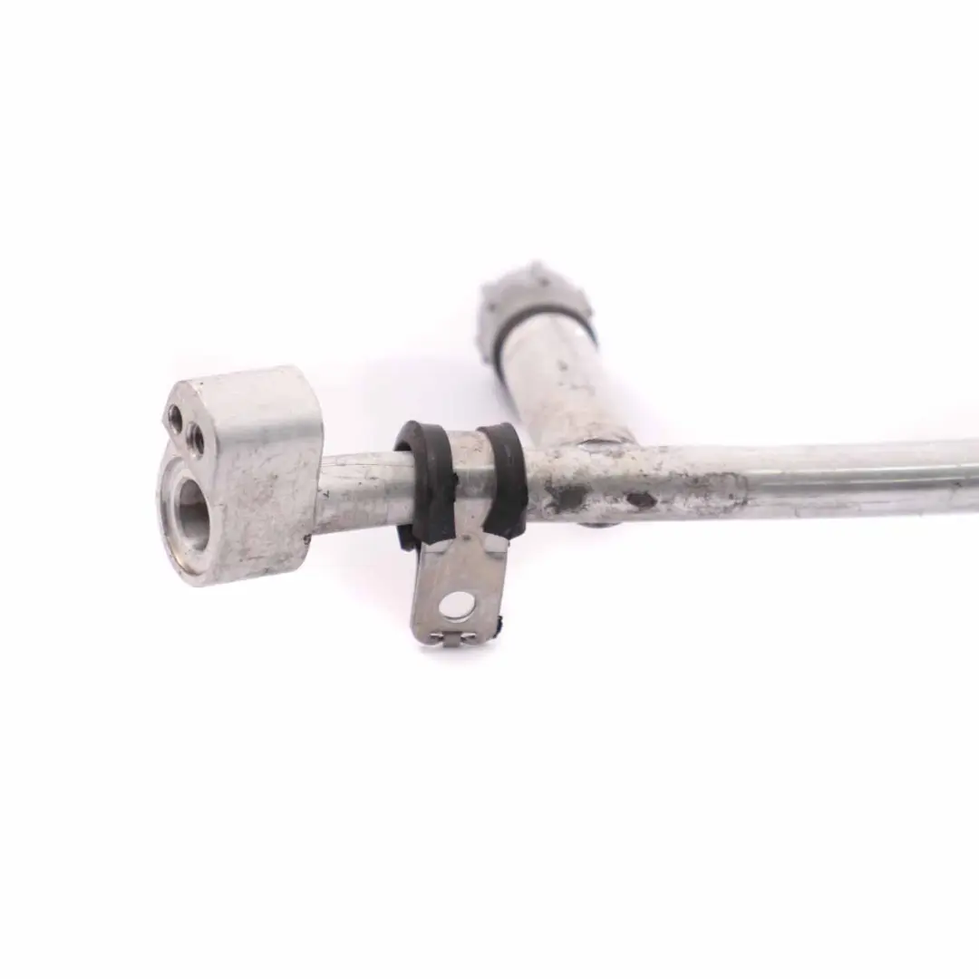 Con Ligne Tuyau Liquide Air Conditionnement A/C R1234YF pour BMW i3 I01 Air à propos du numéro de pièce 9291276 BMW i3 I01 Air Con Ligne Tuyau Liquide Air Conditionnement A/C R1234YF - SKU 9291276 - Numéro de pièce 9291276