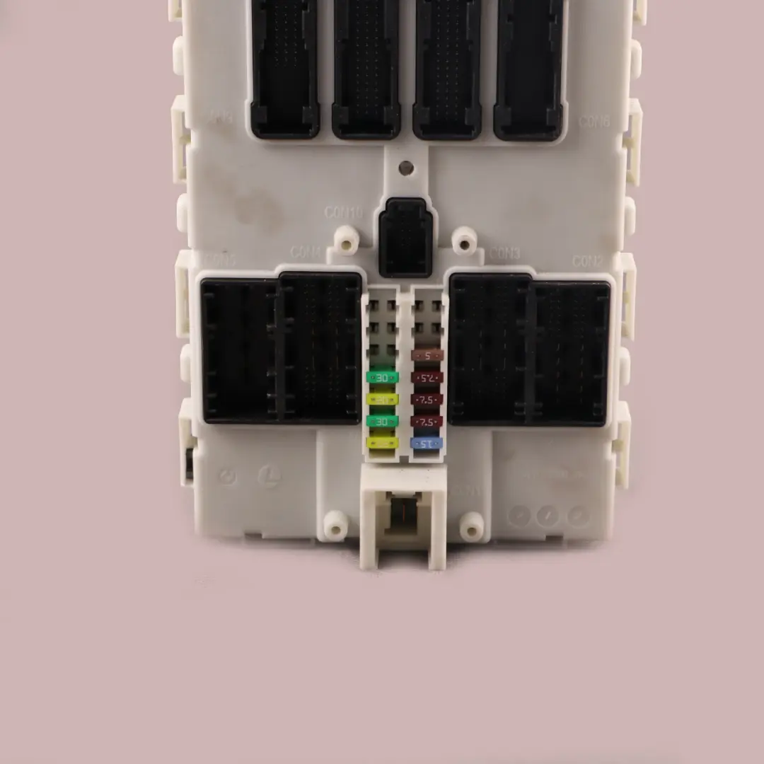 Body Control Module Unit FEM LR01 to BMW F20 F21 F22 F30 F31 F32 F36 with Part number 9291776 BMW F20 F21 F22 F30 F31 F32 F36 Body Control Module Unit FEM LR01 - SKU 9291776 - Part number 9291776