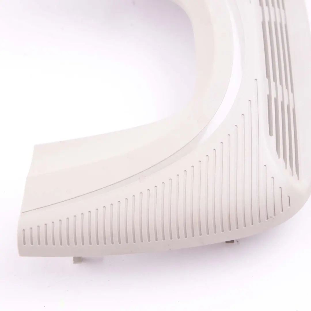 Listwa Osłona Podsufitki Lampki Dachu Szara do Mini Cooper F55 F56 o numerze 9291861 Mini Cooper F55 F56 Listwa Osłona Podsufitki Lampki Dachu Szara - SKU 9291861 - Numer Części 9291861