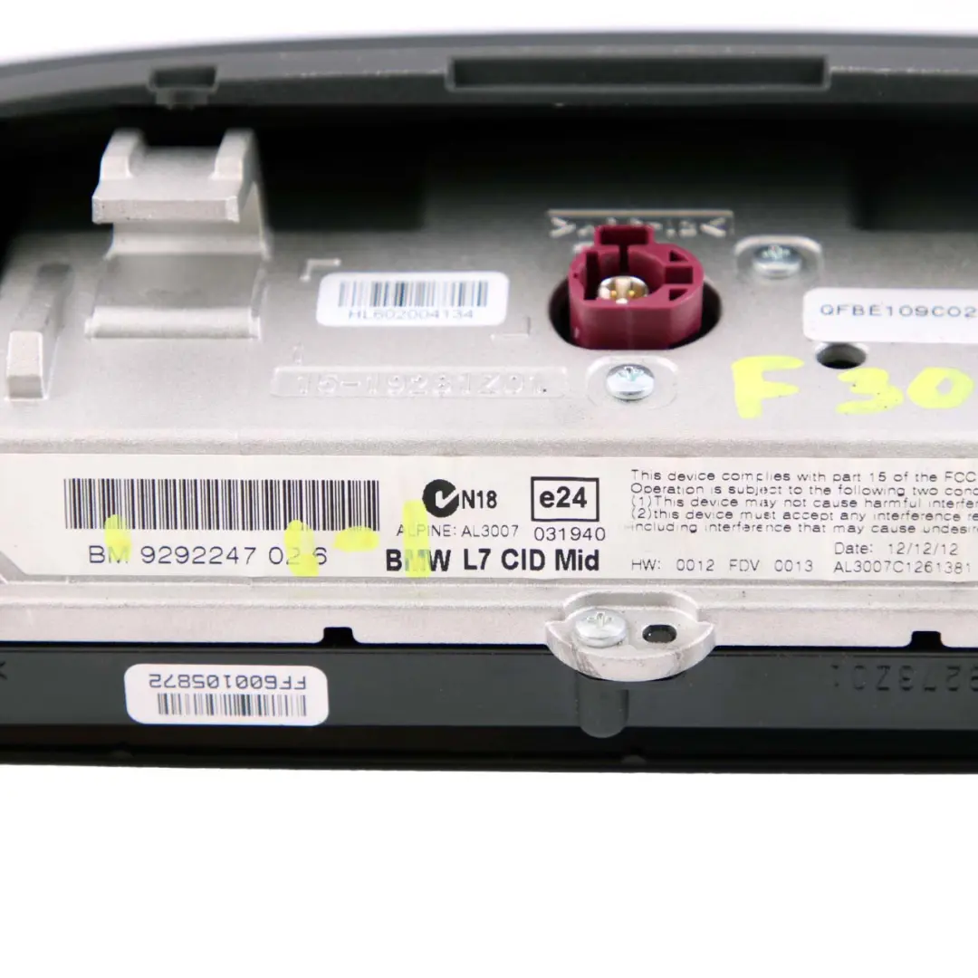 Cruscotto Schermo Informativo Centrale 6,5" Unità per BMW F30 F31 F32 con numero di parte 9292247 BMW F30 F31 F32 Cruscotto Schermo Informativo Centrale 6,5" Unità - SKU 9292247-1 - Numero di parte 9292247