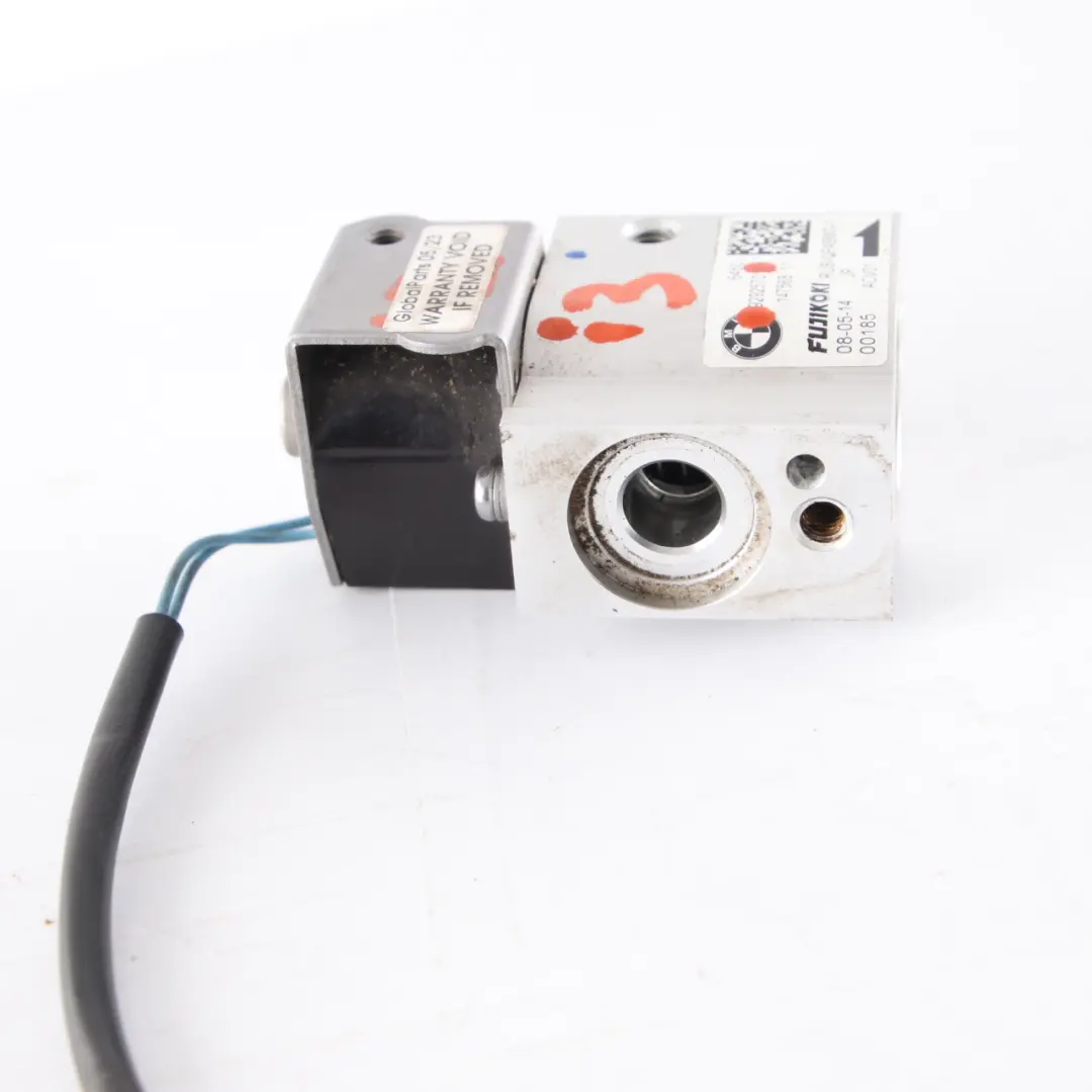 Expansion Valve Air Conditioning Refrigerant Electric Heater to BMW i3 I01 with Part number 9292570 BMW i3 I01 Expansion Valve Air Conditioning Refrigerant Electric Heater - SKU 9292570 - Part number 9292570