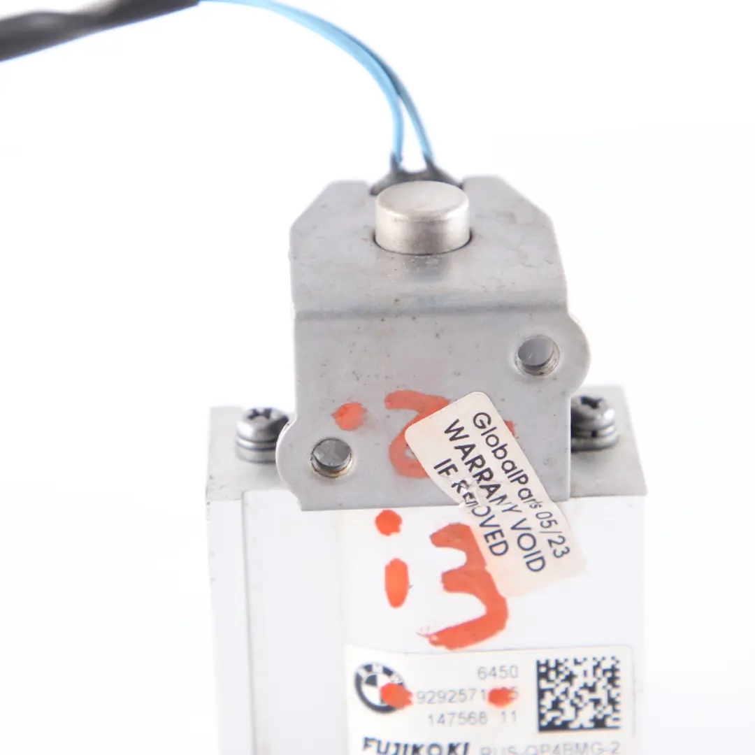 Expansion Valve Air Conditioning Refrigerant Electric Heater to BMW i3 I01 with Part number 9292571 BMW i3 I01 Expansion Valve Air Conditioning Refrigerant Electric Heater - SKU 9292571 - Part number 9292571