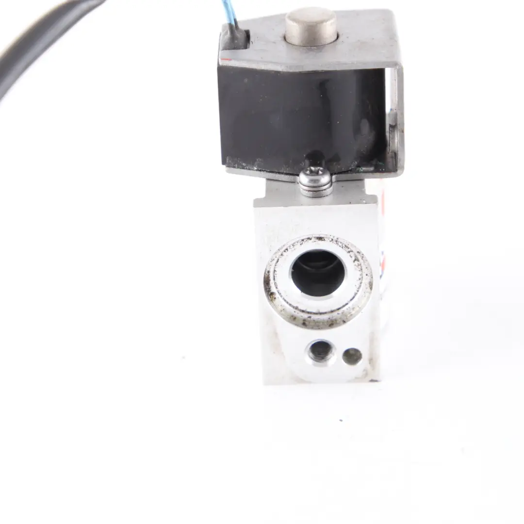 Expansion Valve Air Conditioning Refrigerant Electric Heater to BMW i3 I01 with Part number 9292571 BMW i3 I01 Expansion Valve Air Conditioning Refrigerant Electric Heater - SKU 9292571 - Part number 9292571