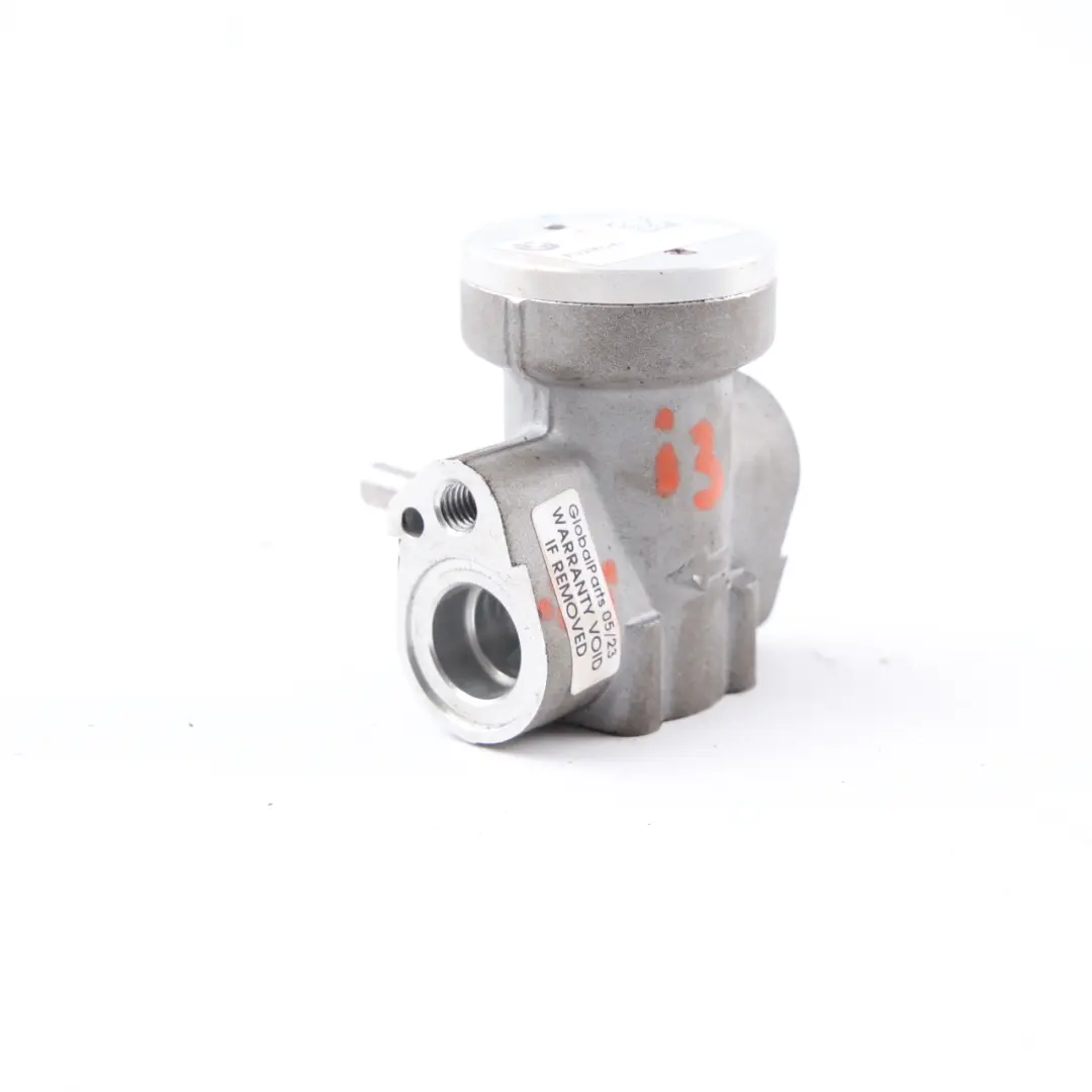 Refrigerant Valve Shut-off Air Conditioning Electrical to BMW i3 I01 with Part number 9292572 BMW i3 I01 Refrigerant Valve Shut-off Air Conditioning Electrical - SKU 9292572 - Part number 9292572