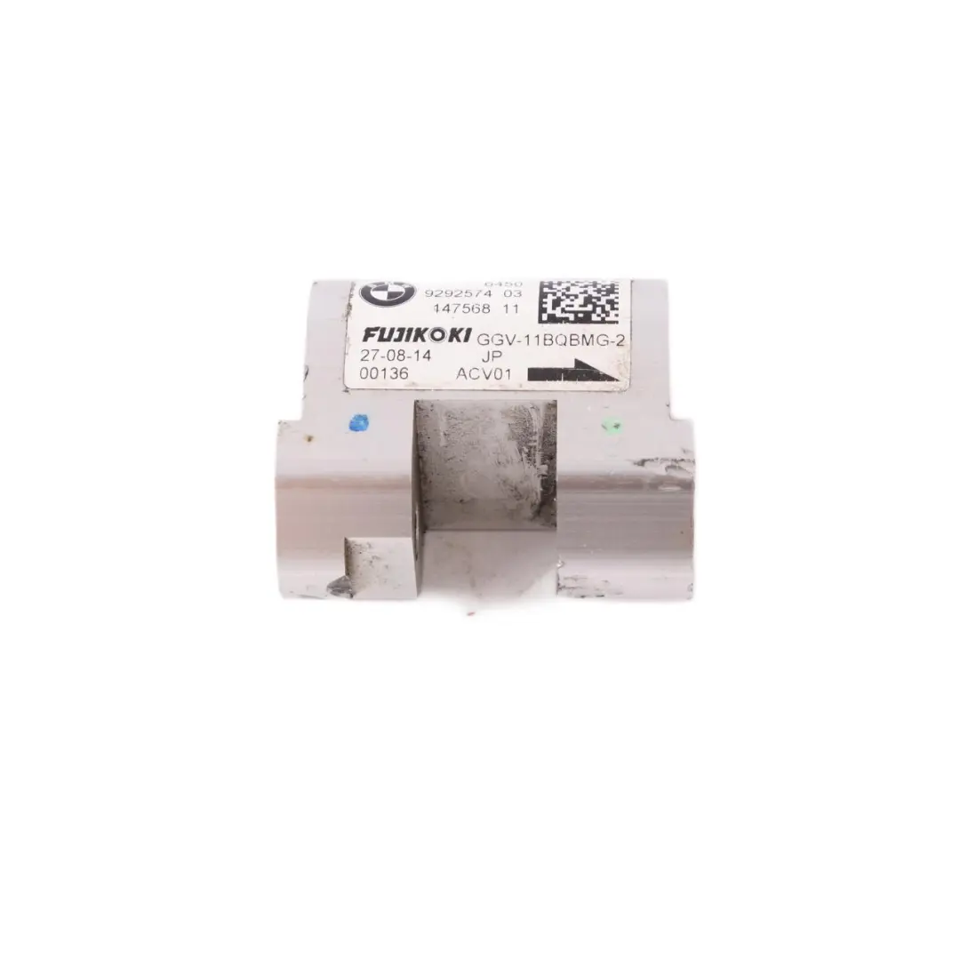 Valvola di non ritorno Elettrica A/C Tubo aria condizionata per BMW i3 I01 con numero di parte 9292574 BMW i3 I01 Valvola di non ritorno Elettrica A/C Tubo aria condizionata - SKU 9292574 - Numero di parte 9292574