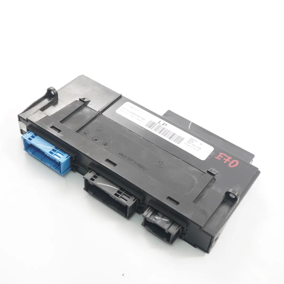 Boîte jonction l'unité module carrosserie PL4 JBBFEIII R ECU pour BMW X5 E70 à propos du numéro de pièce 9292707 BMW X5 E70 Boîte jonction l'unité module carrosserie PL4 JBBFEIII R ECU - SKU 9292707 - Numéro de pièce 9292707