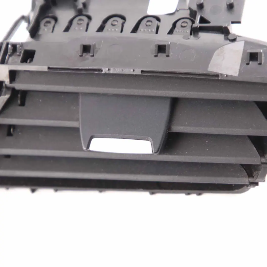 Frischluftgrill Rechts Luftführung für BMW X1 X2 er F39 F48 mit Teilenummer 9292740 BMW X1 X2 er F39 F48 Frischluftgrill Rechts Luftführung - SKU 9292740-1 - Teilenummer 9292740