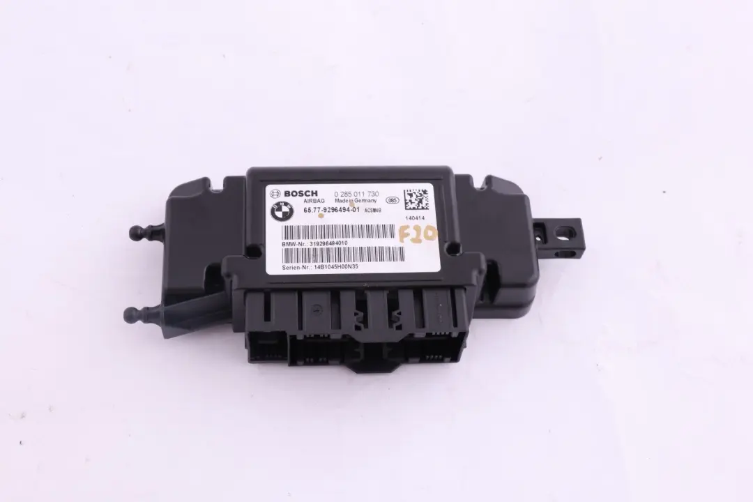 Control Unit Airbag Ecu to BMW F20 F21 F22 F30 F31 F32 with Part number 9296494 BMW F20 F21 F22 F30 F31 F32 Control Unit Airbag Ecu - SKU 9296494 - Part number 9296494