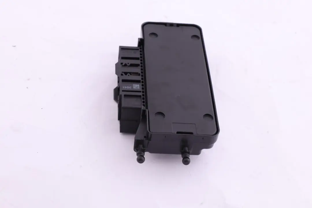 Control Unit Air Module ECU to BMW F20 F21 F22 F30 F31 F32 with Part number 9296494 BMW F20 F21 F22 F30 F31 F32 Control Unit Air Module ECU - SKU 9296494 - Part number 9296494