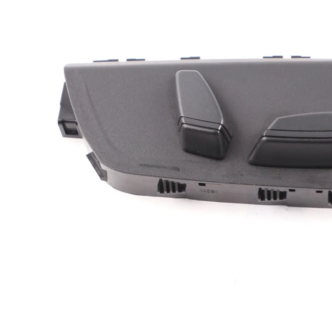 Interrupteur réglage desiège BMW F10 F11 avant droite pour à propos du numéro de pièce 9299230 Interrupteur réglage desiège BMW F10 F11 avant droite - SKU 9299230 - Numéro de pièce 9299230