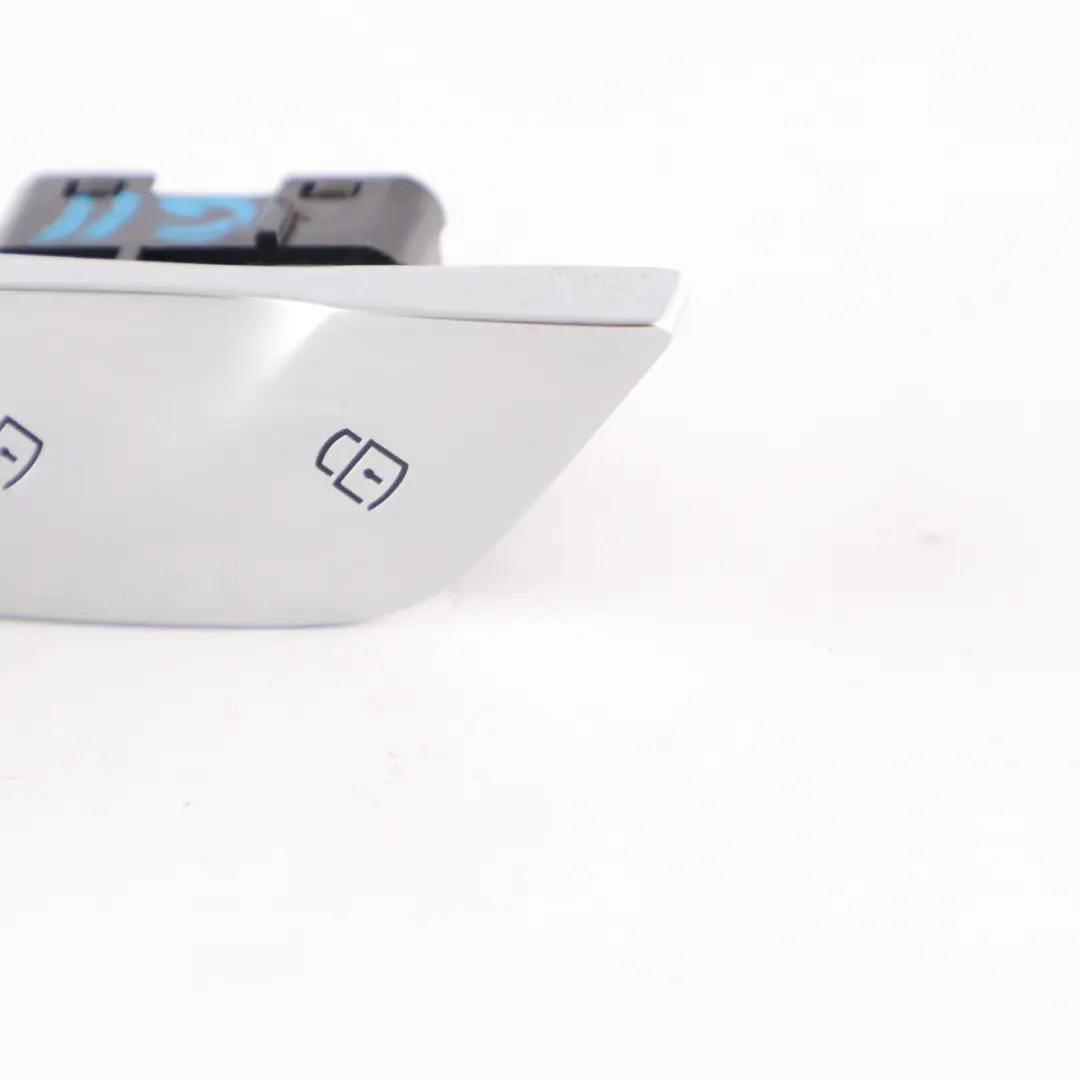 Central Lock Locking Switch Front Right O/S Door Panel Button to BMW G11 with Part number 9299462 BMW G11 Central Lock Locking Switch Front Right O/S Door Panel Button - SKU 9299462 - Part number 9299462