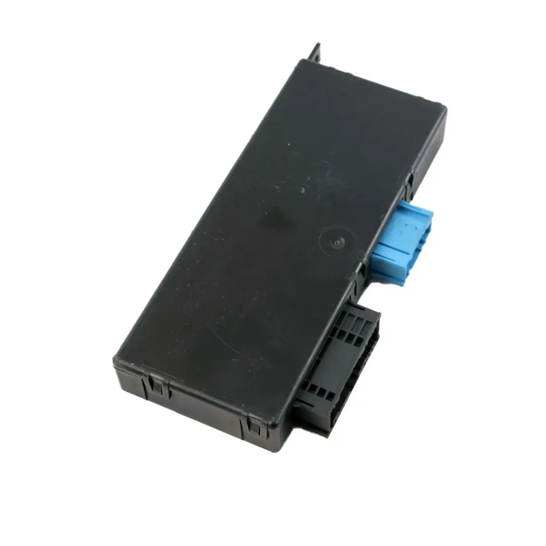 Pasarela central Módulo ECU Unidad de Control Lear ZGW-02 4SK para BMW 5 F11 con número de pieza 9299592 BMW 5 F11 Pasarela central Módulo ECU Unidad de Control Lear ZGW-02 4SK - SKU 9299592 - Número de pieza 9299592