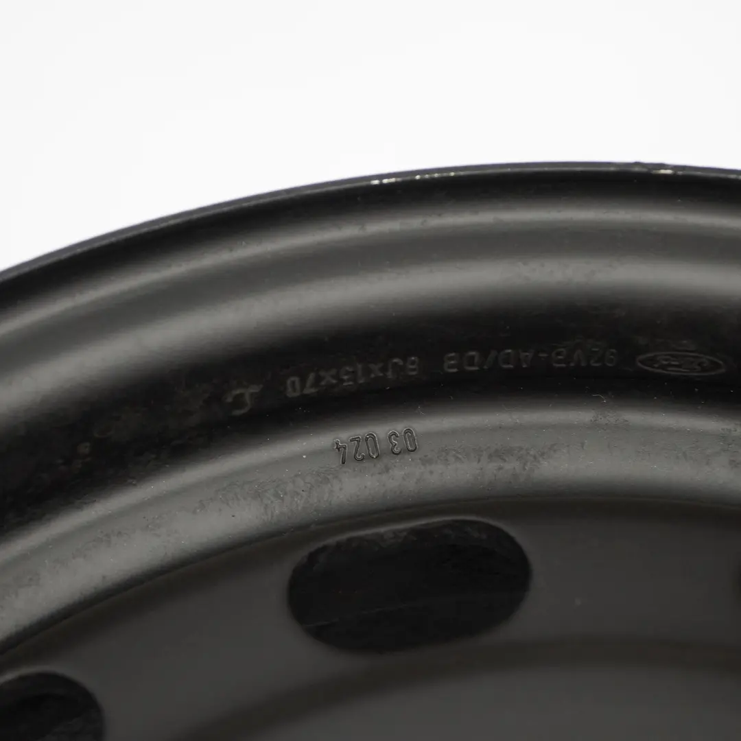 Cerchio in acciaio nero 15" ET:70 6J 6x180 per Ford Transit MK7 con numero di parte 92VB-AD/DB Ford Transit MK7 Cerchio in acciaio nero 15" ET:70 6J 6x180 - SKU 92VB-AD/DB - Numero di parte 92VB-AD/DB