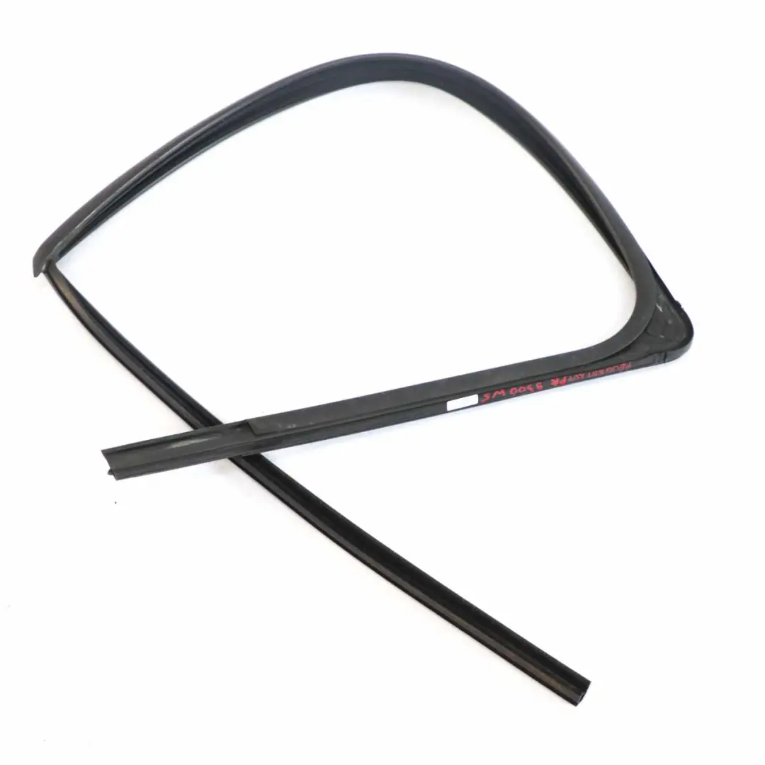 Window Seal Front Door Right O/S Frame Gasket Rubber to Peugeot 207 with Part number 9300W5 Peugeot 207 Window Seal Front Door Right O/S Frame Gasket Rubber - SKU 9300W5 - Part number 9300W5