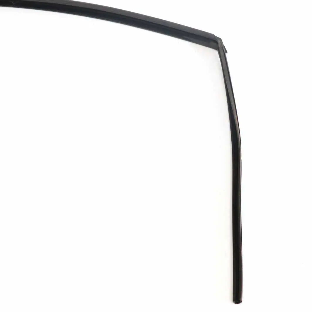 Fenster Dichtung vorne Tür rechts Rahmen Dichtung Gummi für Peugeot 207 mit Teilenummer 9300W5 Peugeot 207 Fenster Dichtung vorne Tür rechts Rahmen Dichtung Gummi - SKU 9300W5 - Teilenummer 9300W5