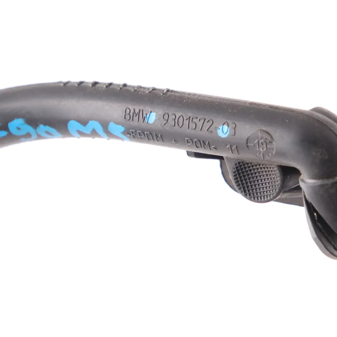 Condensation Water Outlet Hose to BMW E81 E87 E90 E91 F20 F30 F31 with Part number 9301572 BMW E81 E87 E90 E91 F20 F30 F31 Condensation Water Outlet Hose - SKU 9301572 - Part number 9301572