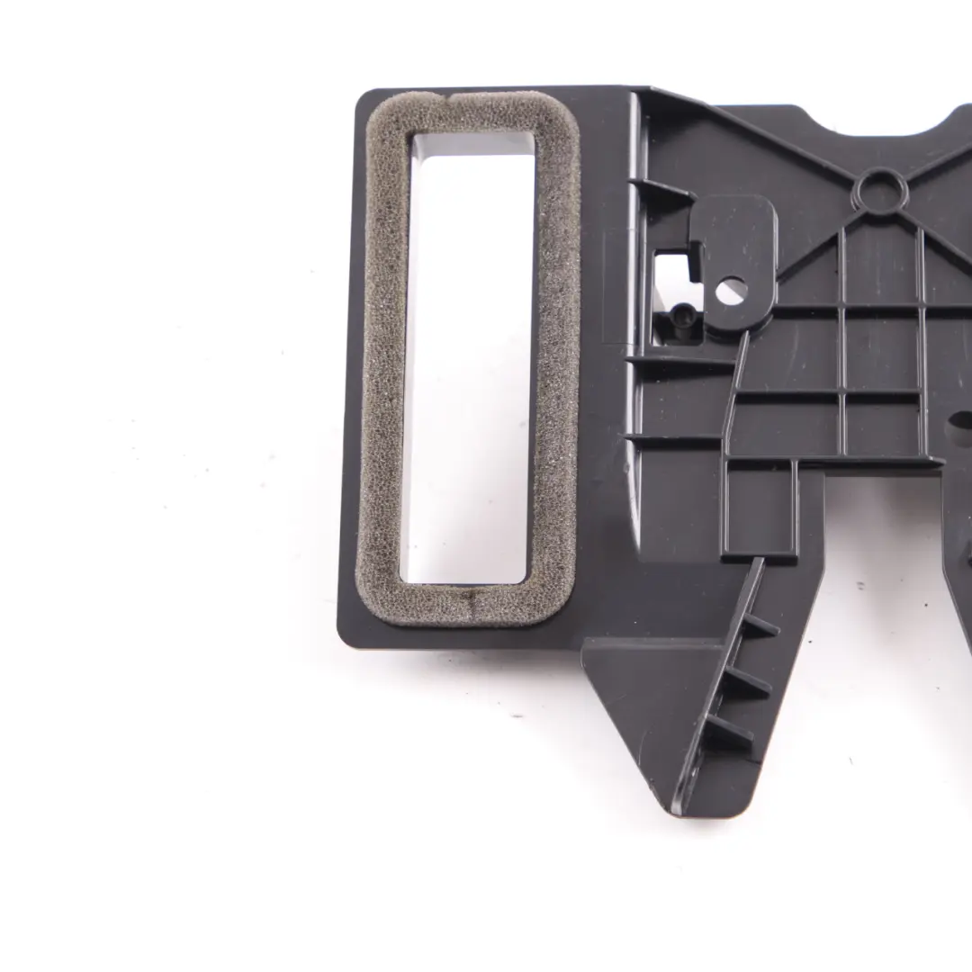 Duct Bracket BMW G30 G31 Adapter Plate Air Channel Center Console to Air with Part number 9302628 Air Duct Bracket BMW G30 G31 Adapter Plate Air Channel Center Console - SKU 9302628 - Part number 9302628