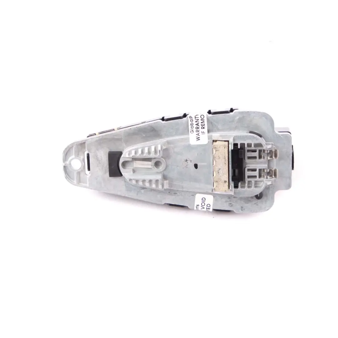 Haifischflossenantenne BMW F30 LCI F32 Dachantenne Antenneneinheit für mit Teilenummer 9303037 Haifischflossenantenne BMW F30 LCI F32 Dachantenne Antenneneinheit - SKU 9303037 - Teilenummer 9303037