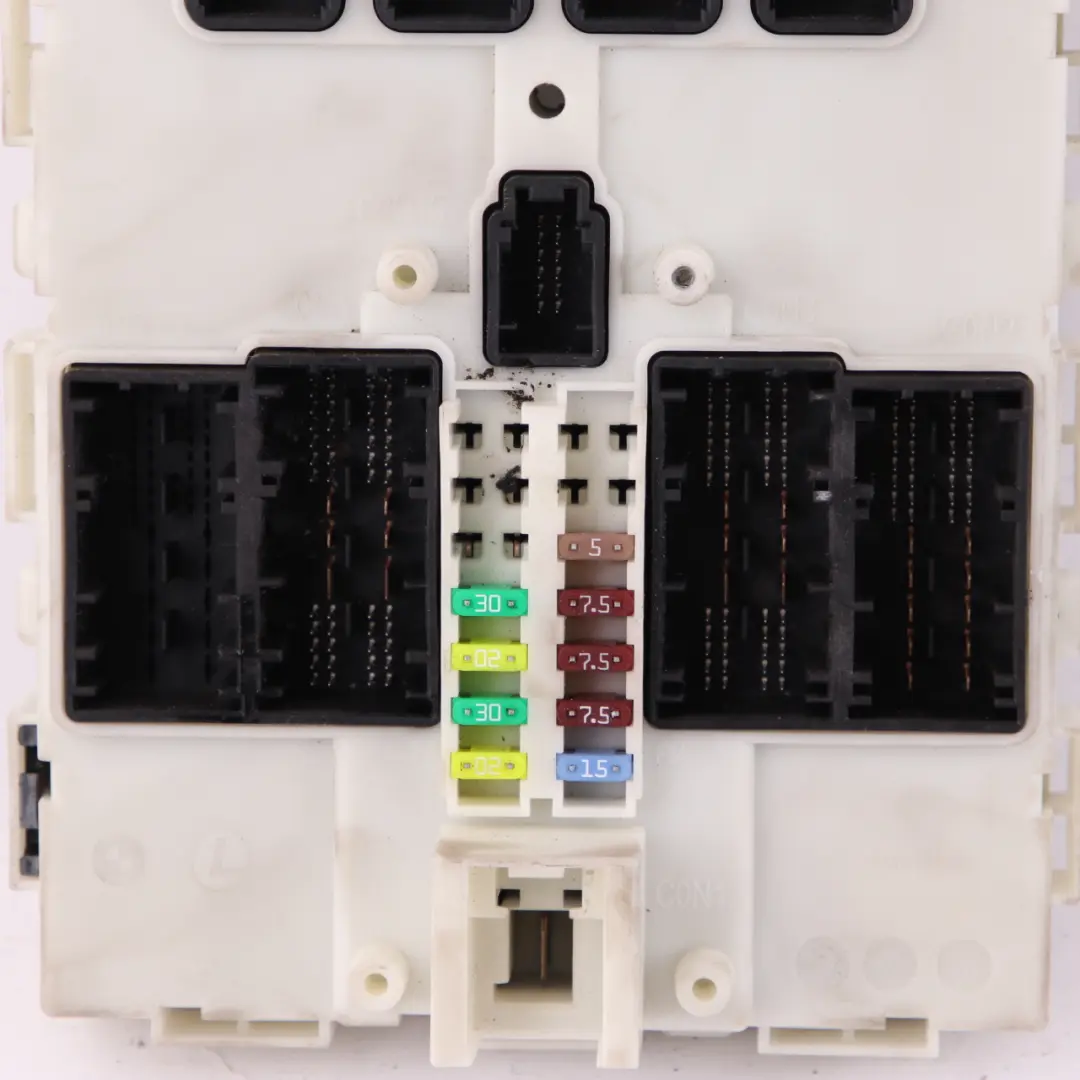 Module Control Unit FEM to BMW 1 2 3 4 Series F20 F21 F22 F30 F31 F32 F36 with Part number 9303541 BMW 1 2 3 4 Series F20 F21 F22 F30 F31 F32 F36 Module Control Unit FEM - SKU 9303541 - Part number 9303541