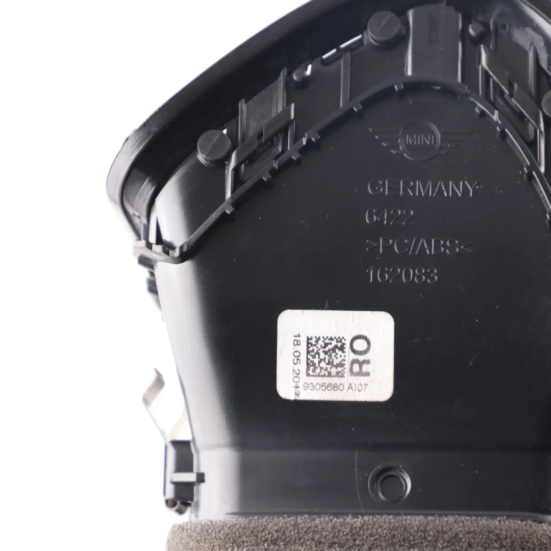 Buse de Grille d'Air Frais Tableau de Bord Droit pour Mini Clubman F54 à propos du numéro de pièce 9305680 Mini Clubman F54 Buse de Grille d'Air Frais Tableau de Bord Droit - SKU 9305680 - Numéro de pièce 9305680