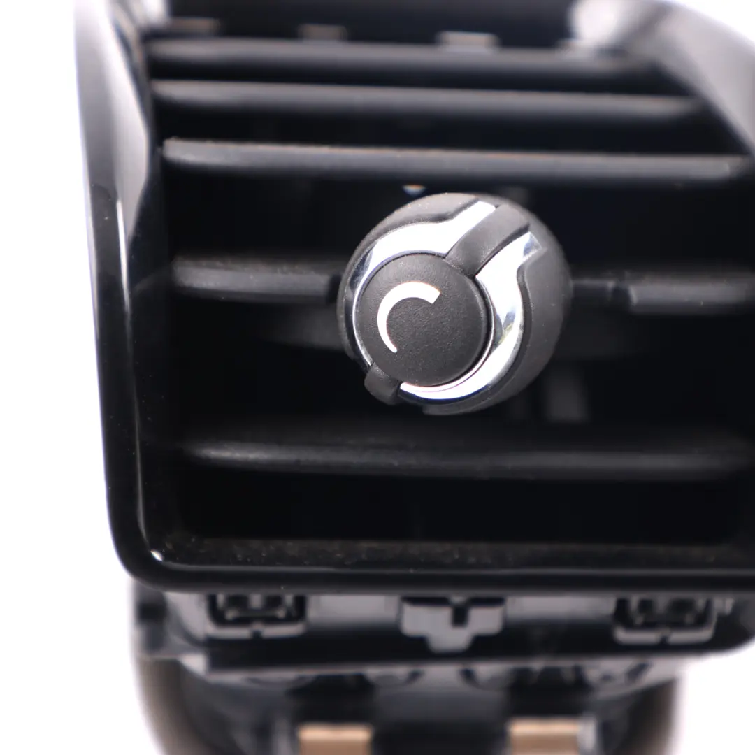 Fresh Air Grill Nozzle Dashboard Right O/S to Mini Clubman F54 with Part number 9305680 Mini Clubman F54 Fresh Air Grill Nozzle Dashboard Right O/S - SKU 9305680 - Part number 9305680